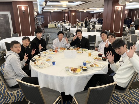 587608838438388091 587608838438388091