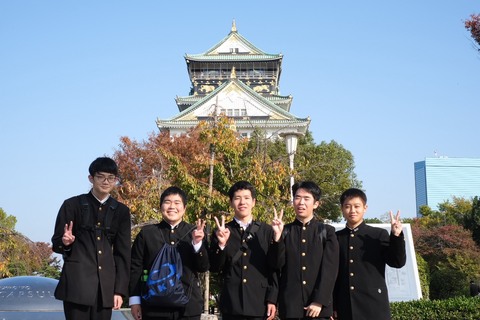 587624098071314692 587624098071314692